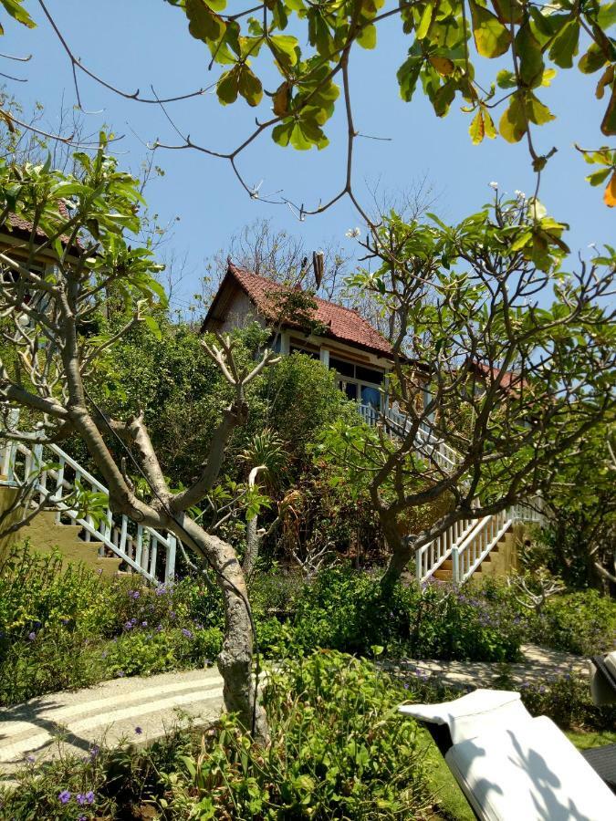 Stairway To Heaven Bungalows And Restaurant Amed Exterior foto